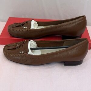 NEW Talbots Sienna Tasseled Leather Driving Moc Slip On Loafers Womens Size 7.5N